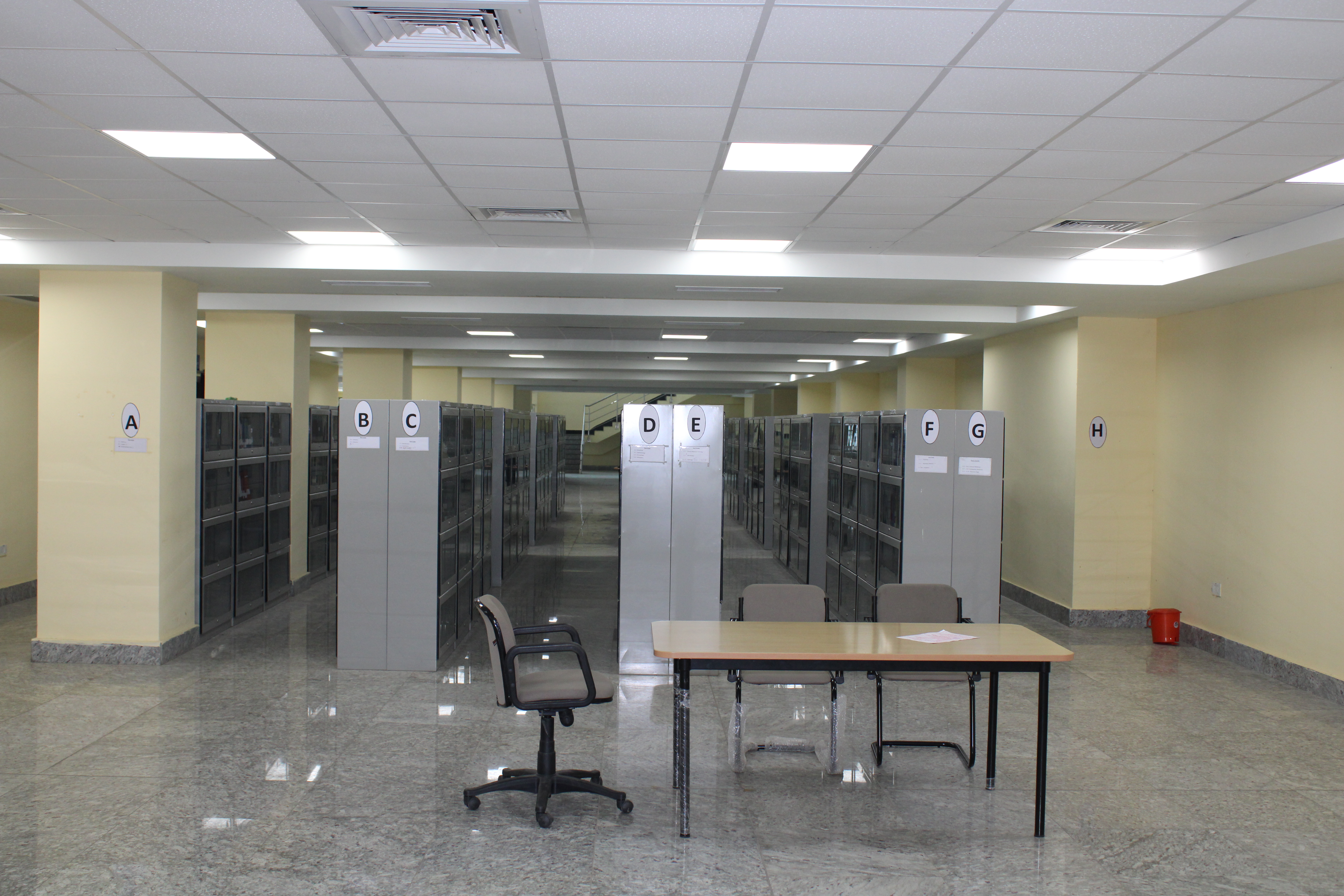 purulia govt. medical college Library 
